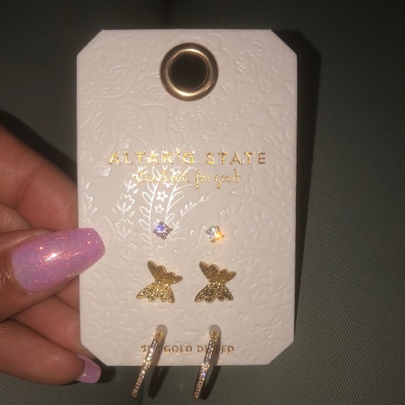 Earrings - Picture 3 of 4